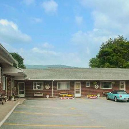 Judys Motel Бедфорд Екстериор снимка